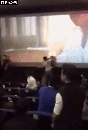 100514sooakow97vjtj7qw.gif